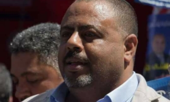 Egipto: Deben liberar al abogado de derechos humanos detenido por llevar chaleco amarillo