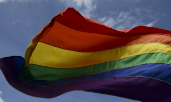 Túnez: Las autoridades deben poner fin a los vergonzosos intentos de cerrar una destacada organización LGBTI