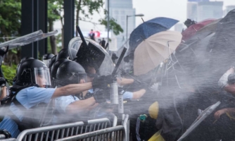 Hong Kong: Los poderes de excepción son un intento extremo de sofocar las protestas