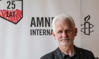 Bielorrusia: El Nobel de la Paz Ales Bialiatski debe ser puesto en libertad, tras conocerse que su salud se deteriora