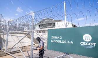 Las expulsiones ilegales a El Salvador ponen vidas en peligro al haber un estado de excepción en vigor