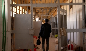 Siria: Supervivientes de tortura de Saydnaya y otros centros de detención tienen que soportar necesidades abrumadoras y un apoyo mínimo