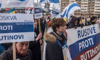 Rusia: Las autoridades intensifican los ataques contra activistas en el exilio y presentan cargos de “terrorismo” contra el Comité contra la Guerra