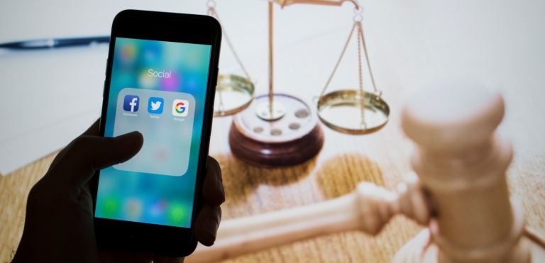 Los derechos digitales de la infancia necesitan algo más que una falsa promesa de seguridad