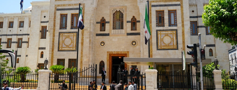 Siria: Suspendan el uso de la Ley de Delitos Informáticos de la época de Al Asad hasta que sea reformada